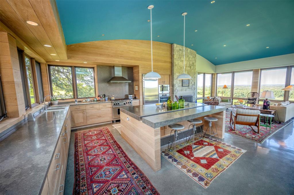 10209 Seward Plantation Road, Brenham, Texas image 11