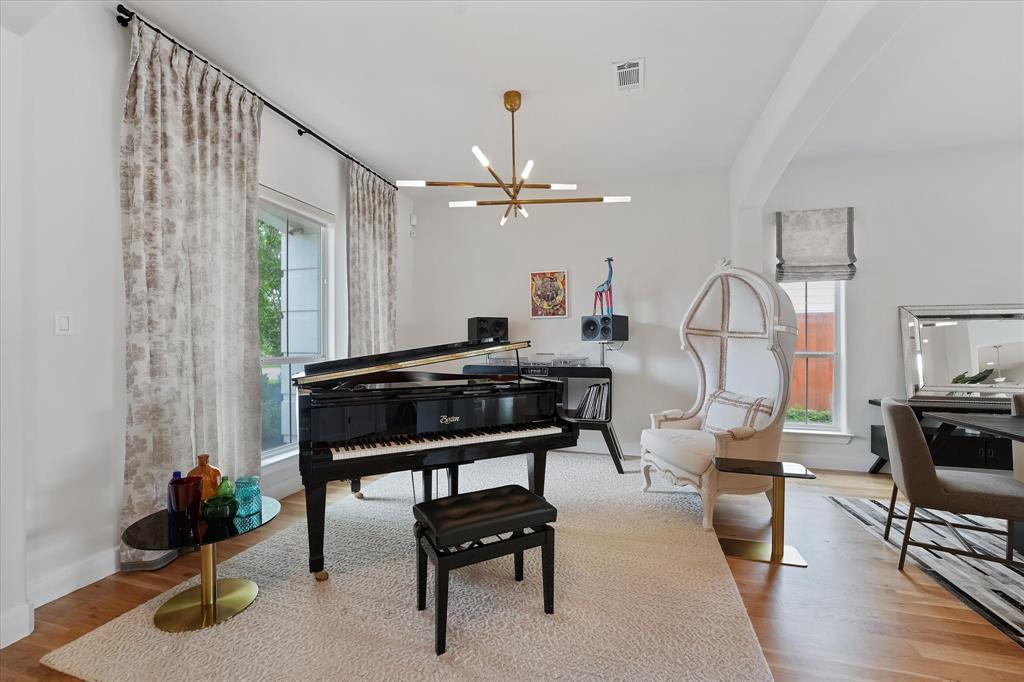 919 Worthshire Street, Houston, Texas image 10