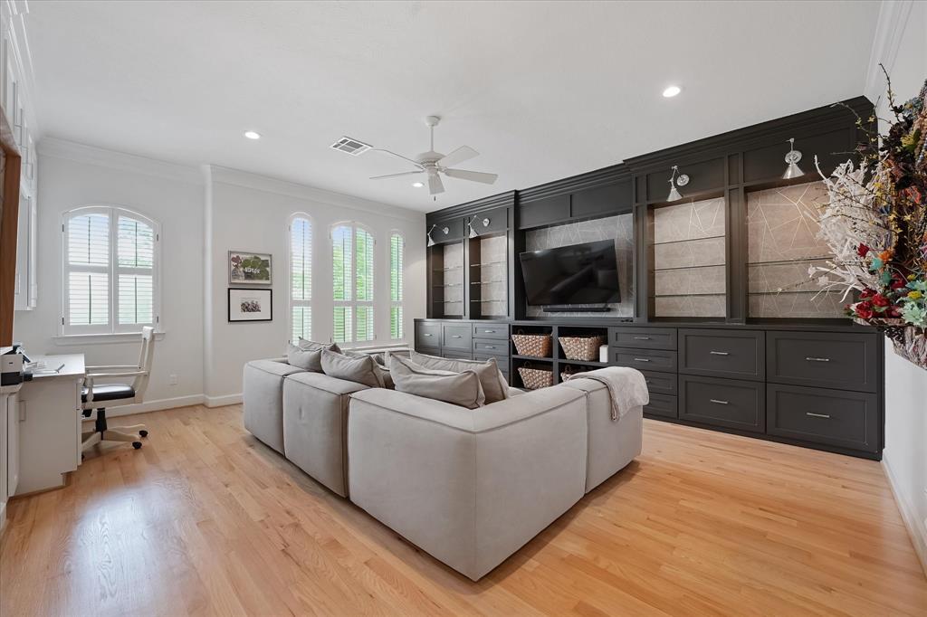919 Worthshire Street, Houston, Texas image 24