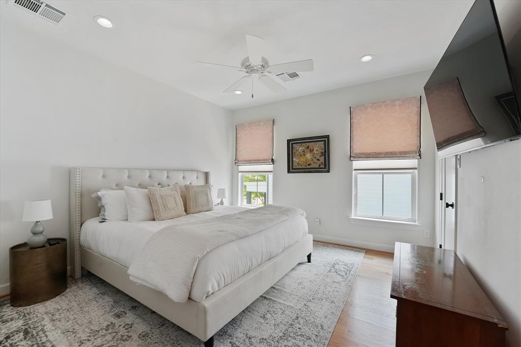 919 Worthshire Street, Houston, Texas image 32