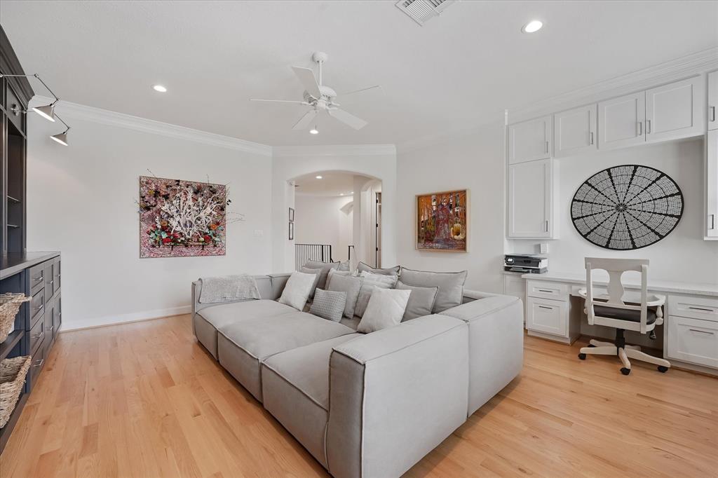 919 Worthshire Street, Houston, Texas image 25