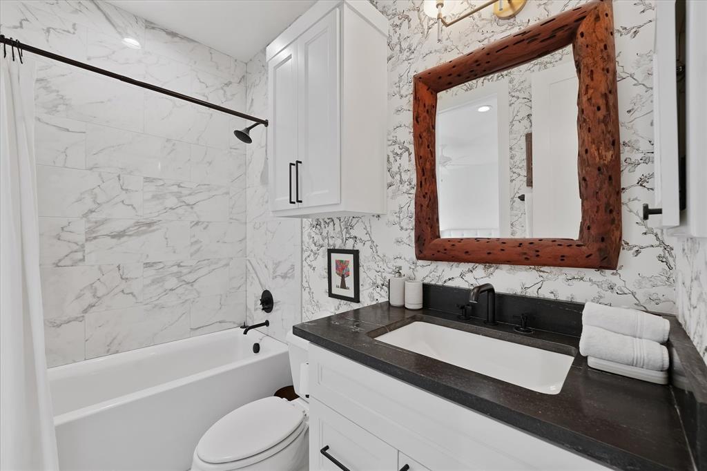 919 Worthshire Street, Houston, Texas image 34