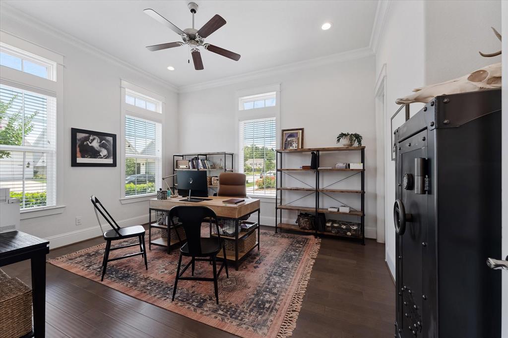2221 Salt Grass Trail, Conroe, Texas image 11