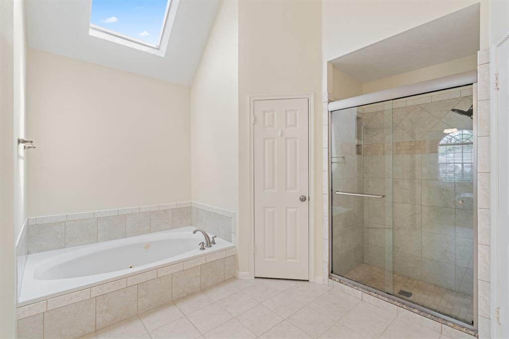3906 E Wisteria Circle, Sugar Land, Texas image 19