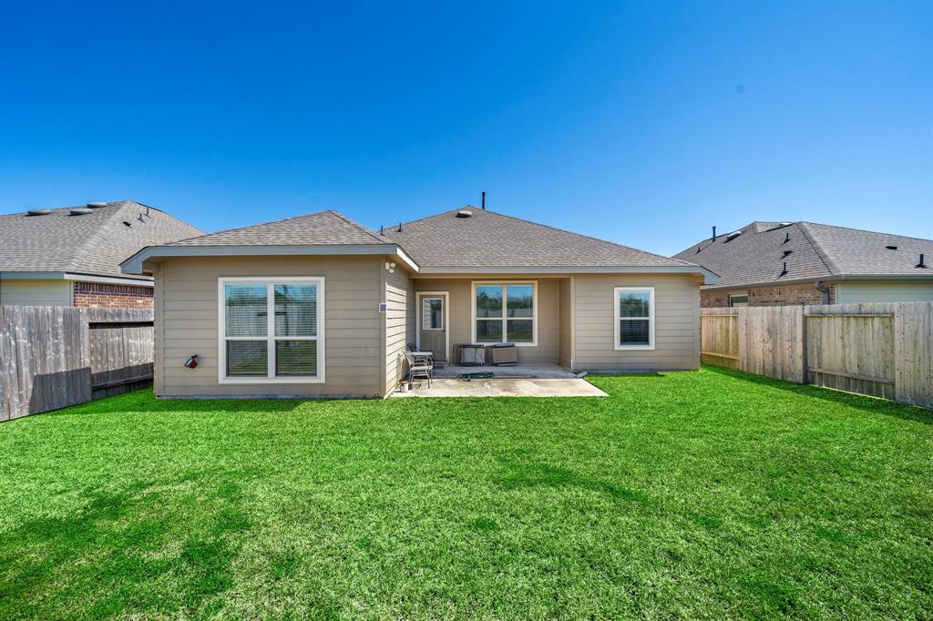 446 Ridgewood Terrace Drive, La Marque, Texas image 21