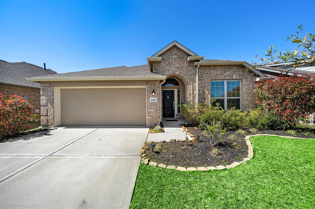 446 Ridgewood Terrace Drive, La Marque, Texas image 1