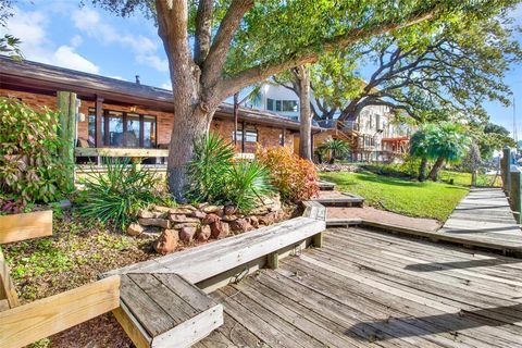 A home in Kemah