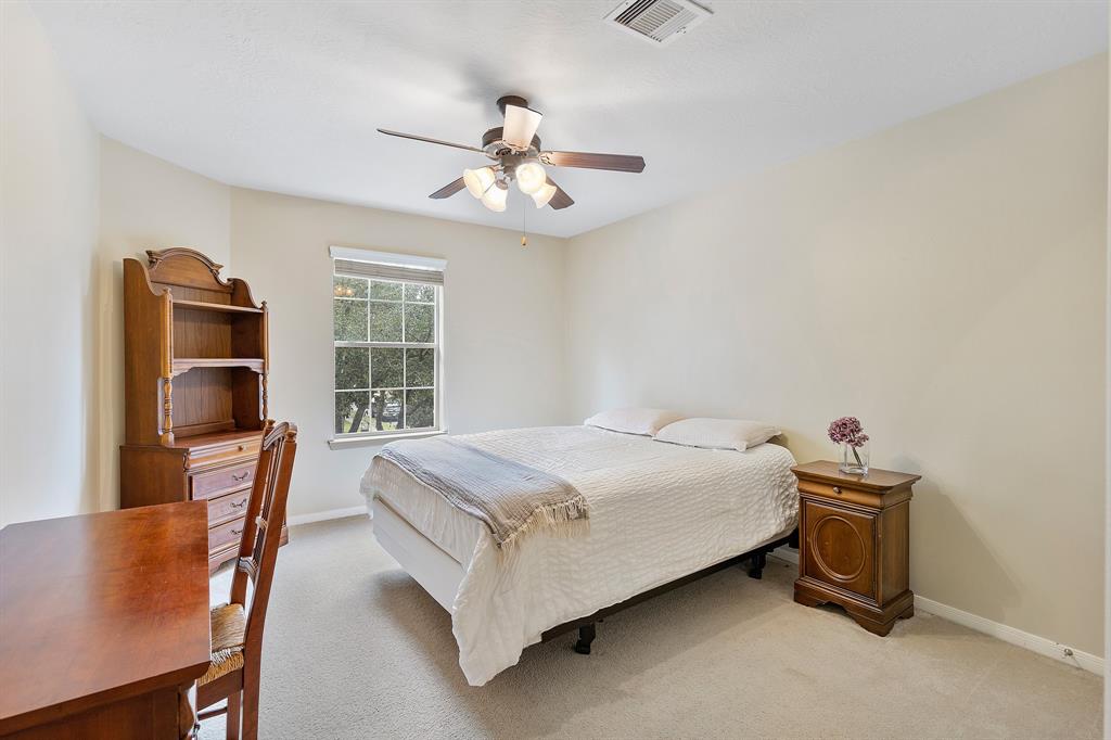 21579 Tims Harbor Drive, Kingwood, Texas image 38