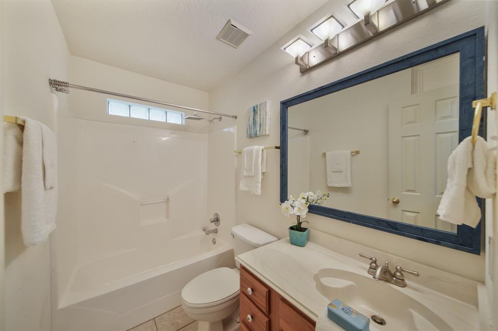 5509 Sycamore Drive, Dickinson, Texas image 33