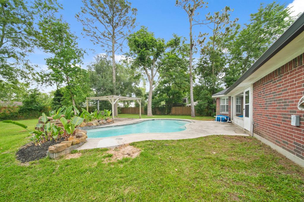 5509 Sycamore Drive, Dickinson, Texas image 39