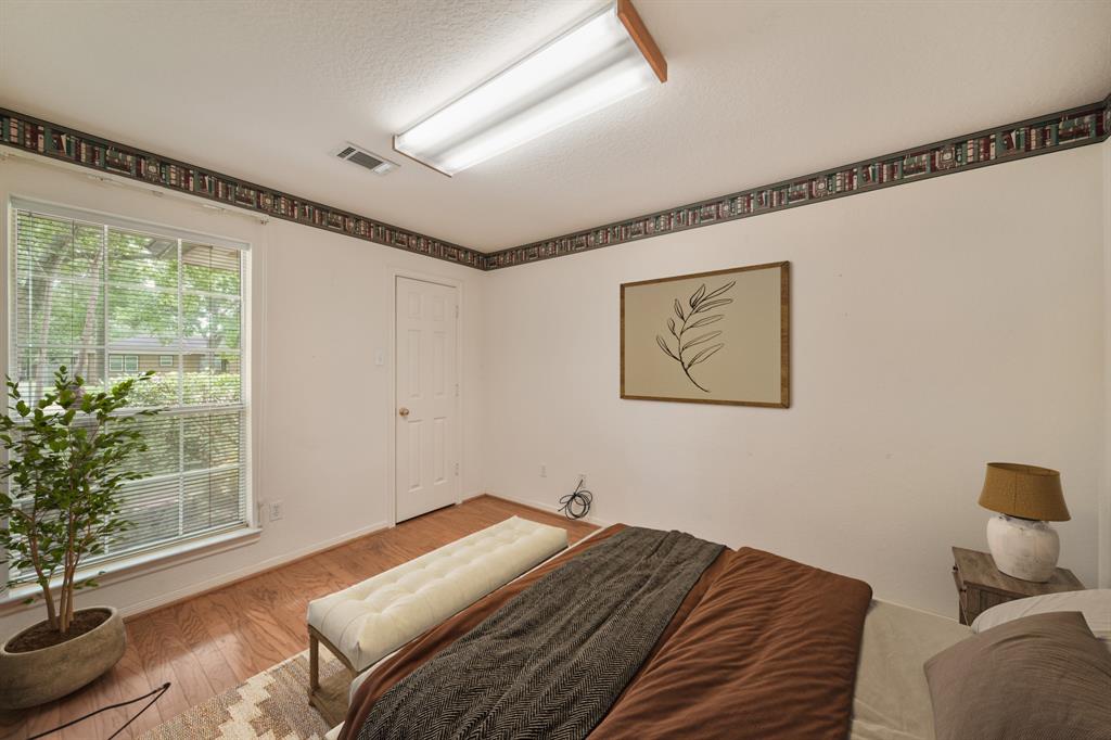 5509 Sycamore Drive, Dickinson, Texas image 31