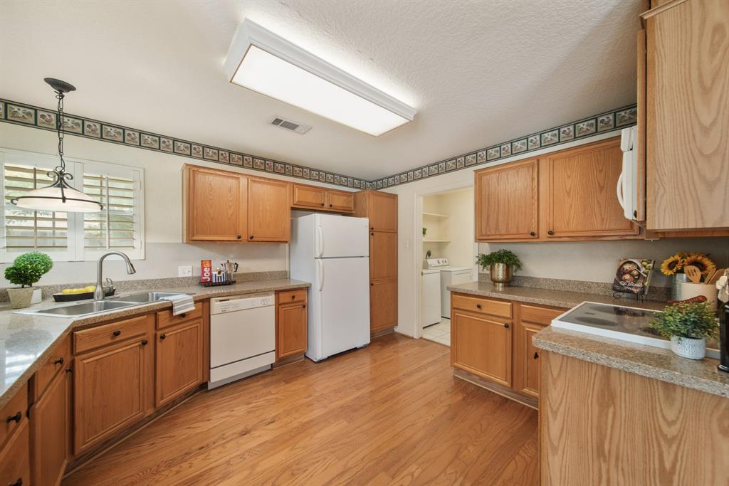 5509 Sycamore Drive, Dickinson, Texas image 15