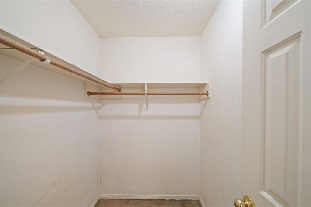 5509 Sycamore Drive, Dickinson, Texas image 30