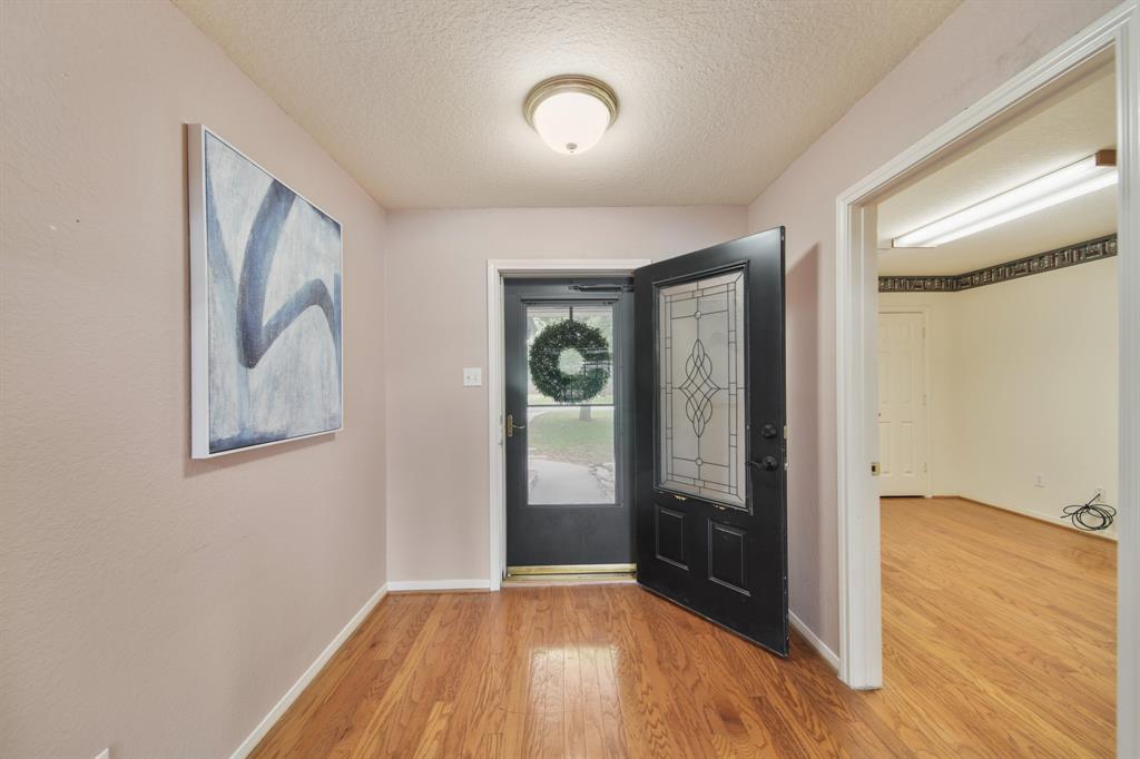 5509 Sycamore Drive, Dickinson, Texas image 4