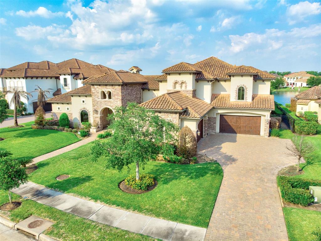 14 Ivy Bend Lane
