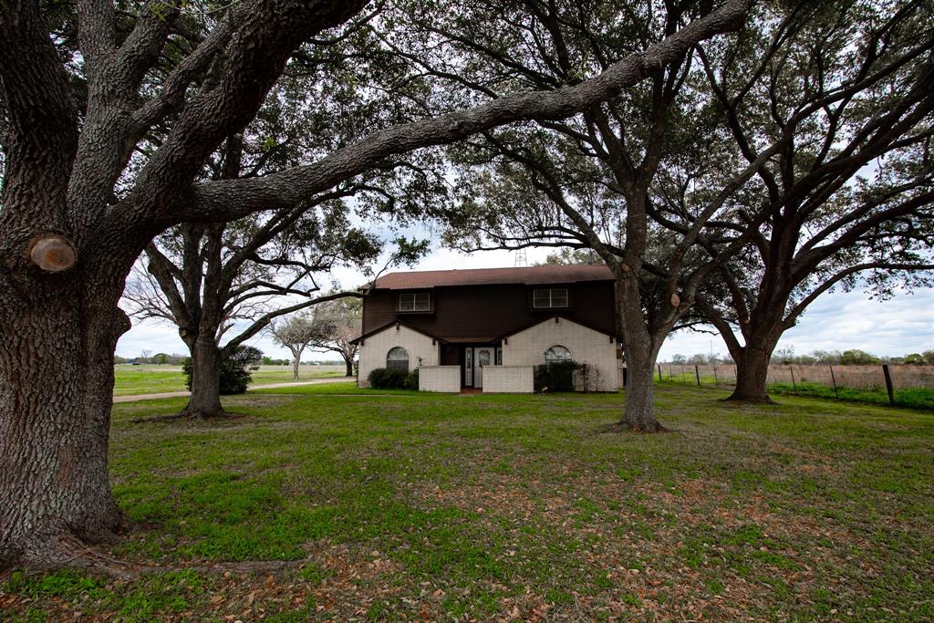 4779 Mixville Road, Sealy, Texas image 3