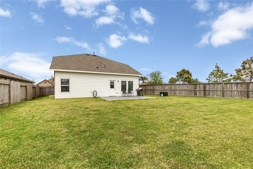 609 Forest Bend Lane, La Marque, Texas image 29