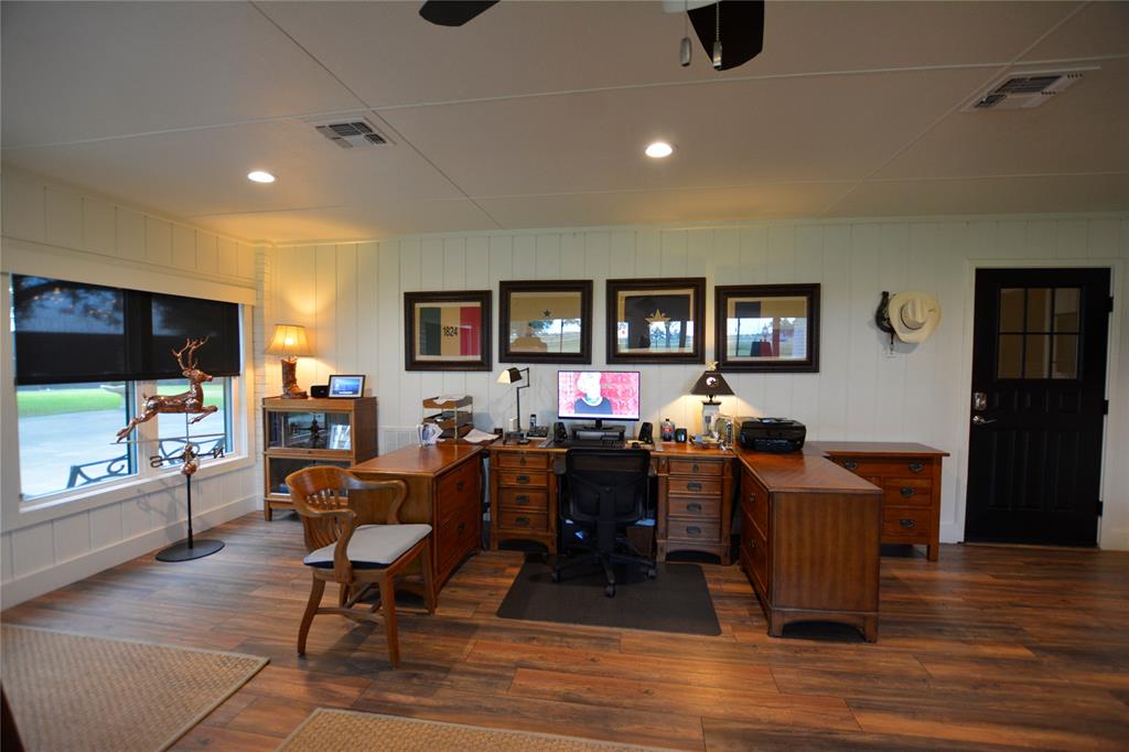 7442 Fm 2981, Fayetteville, Texas image 25