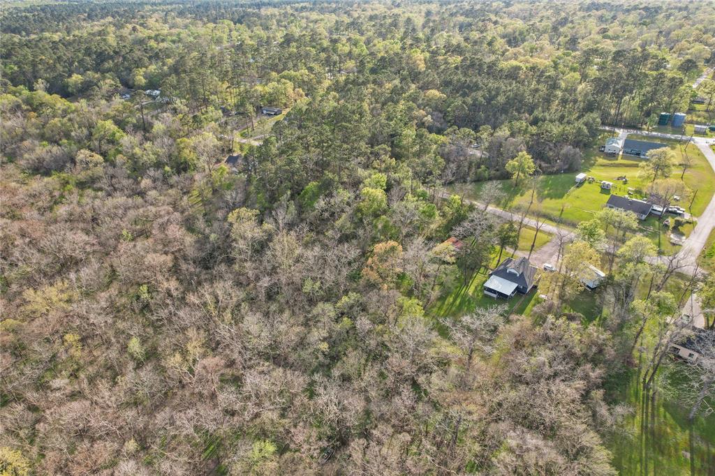 396 County Road 427 Loop, Dayton, Texas image 9