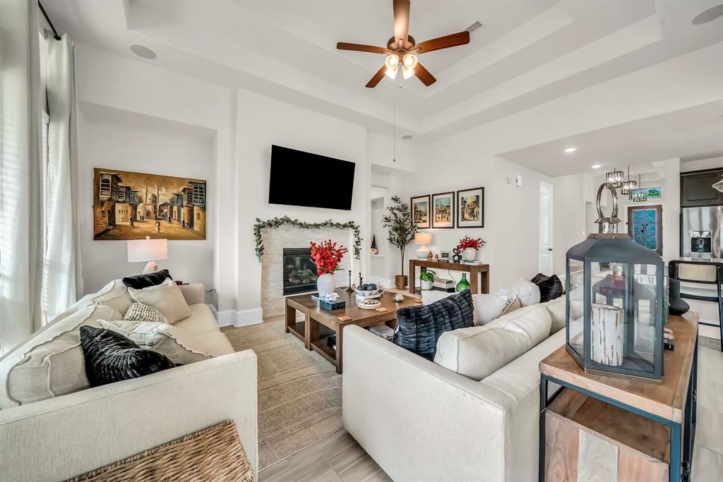 32927 Franklin Brooks Drive, Brookshire, Texas image 11