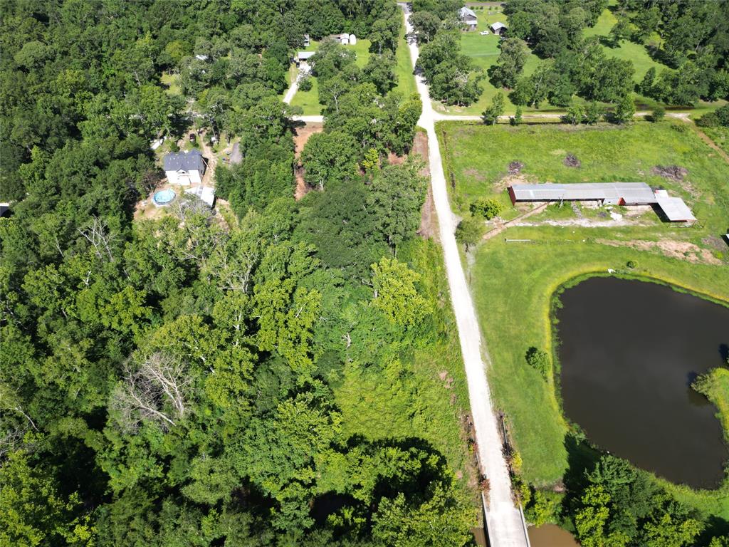 00 Red Oak Drive