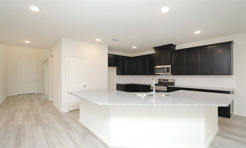 3018 Myrtle Beach Lane, League City, Texas image 13