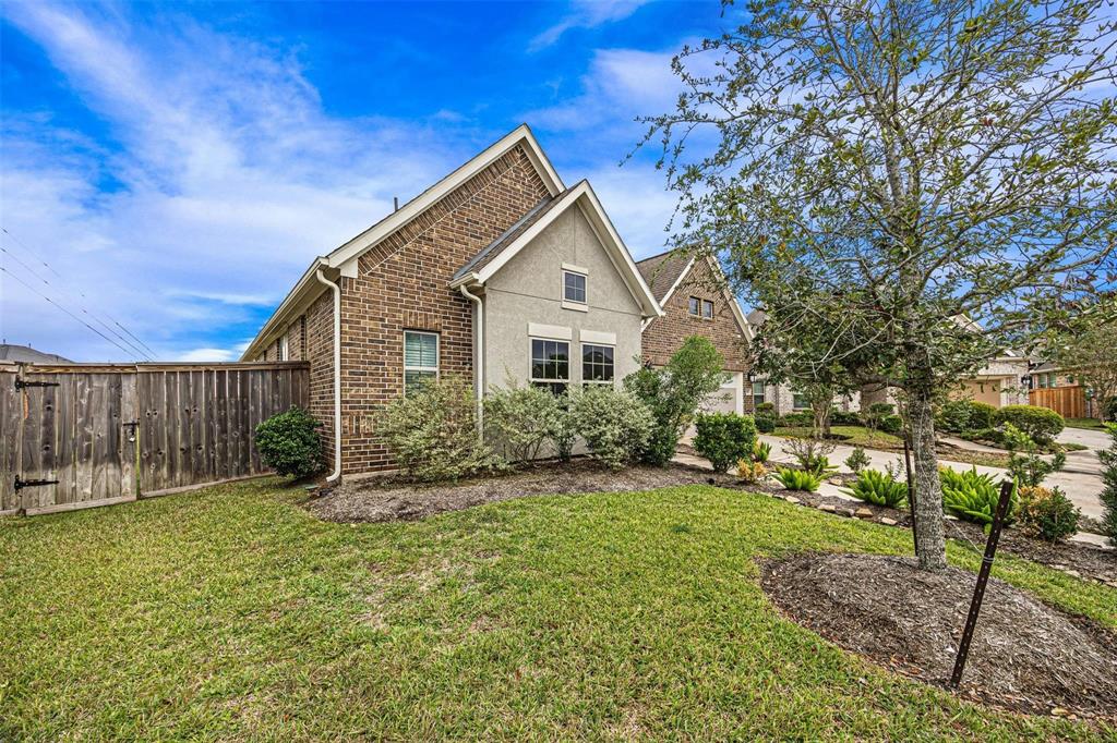 10627 Lantana Pass, Missouri City, Texas image 2