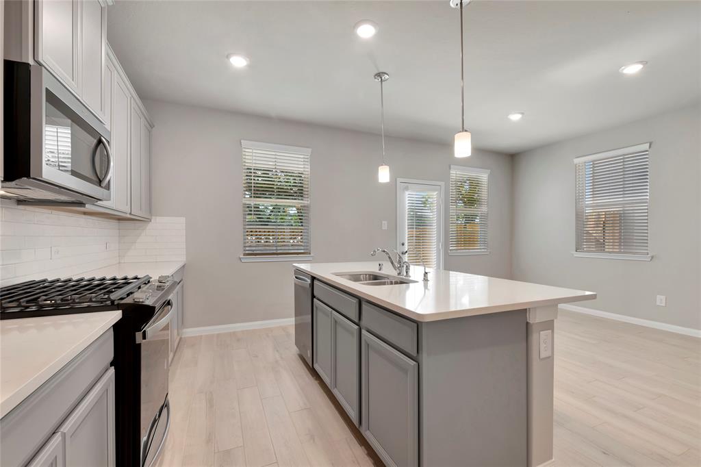 View Houston, TX 77063 house
