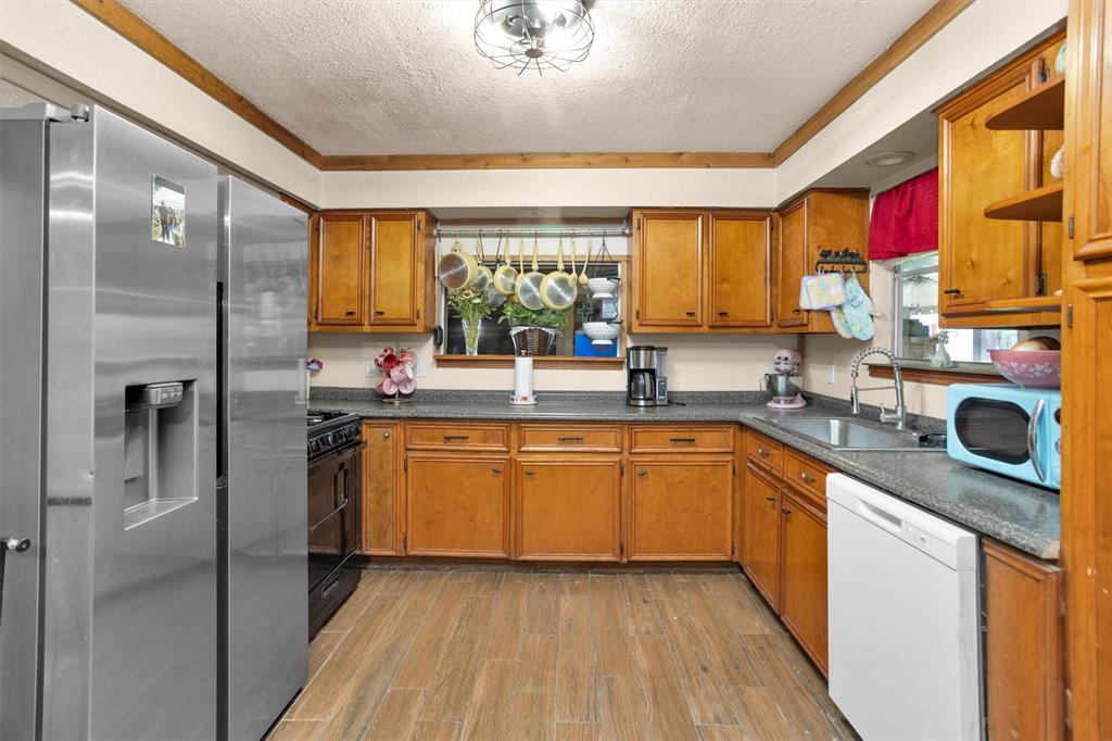 8516 Hickory Road, Plantersville, Texas image 10