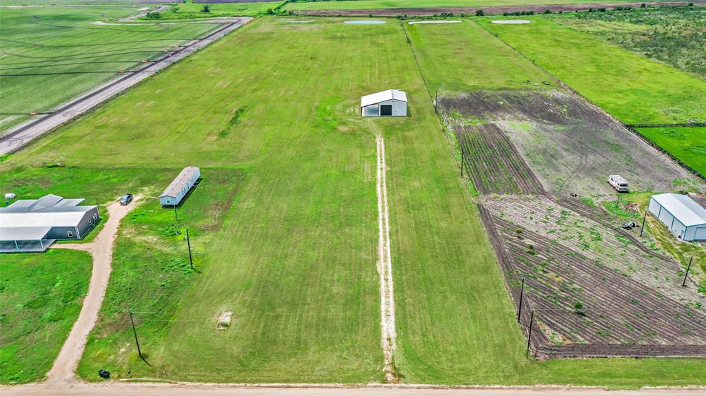 1797 County Road 328 Rd, Louise, Texas image 1