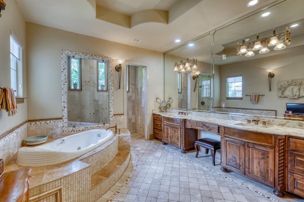 143 Westgate Loop, Horseshoe Bay, Texas image 37
