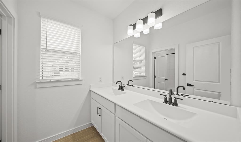990 Tarkington Timbers Drive, Cleveland, Texas image 10