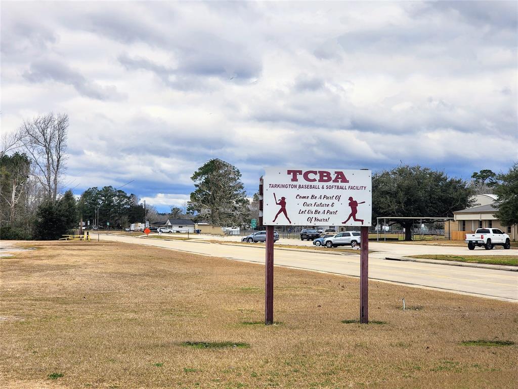 990 Tarkington Timbers Drive, Cleveland, Texas image 21