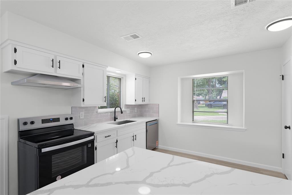 4827 Coltwood Drive