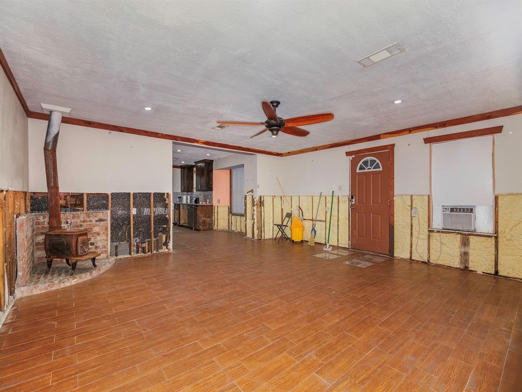 549 County Road 140, Liberty, Texas image 8