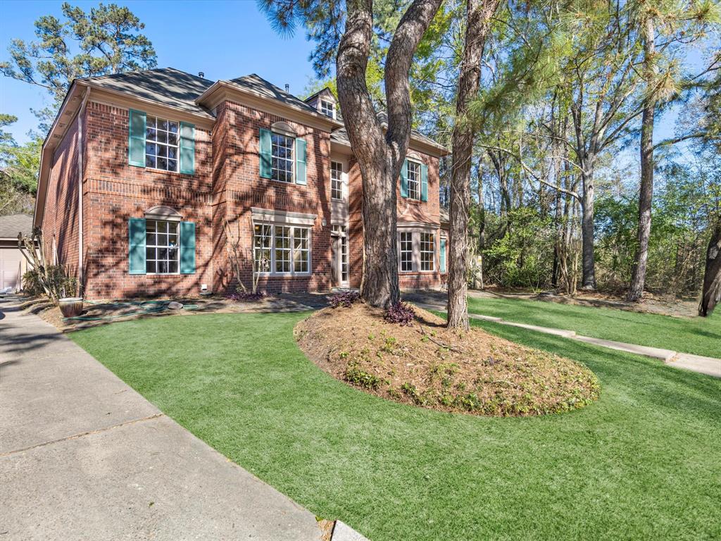 3319 Emerald Grove Drive, Kingwood, Texas image 2
