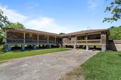 A home in Alvin