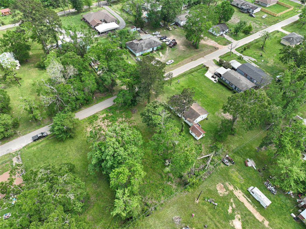 Ross Avenue, Cleveland, Texas image 15