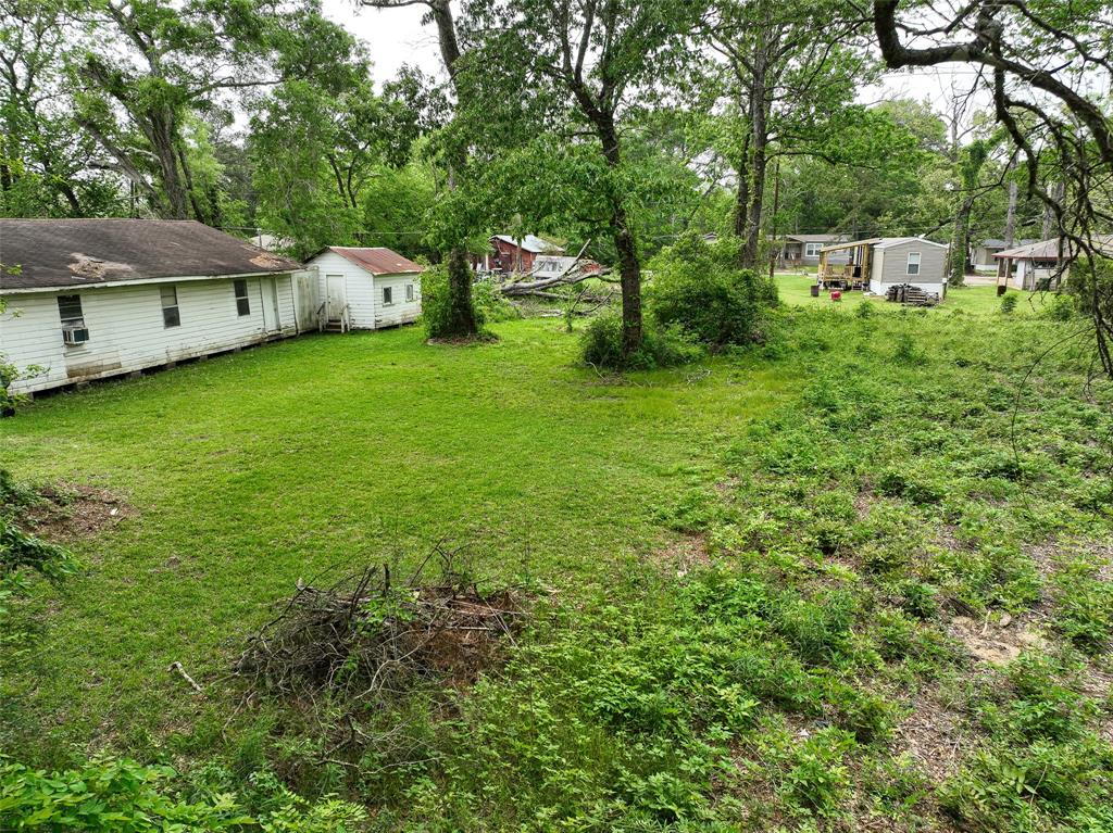 Ross Avenue, Cleveland, Texas image 2