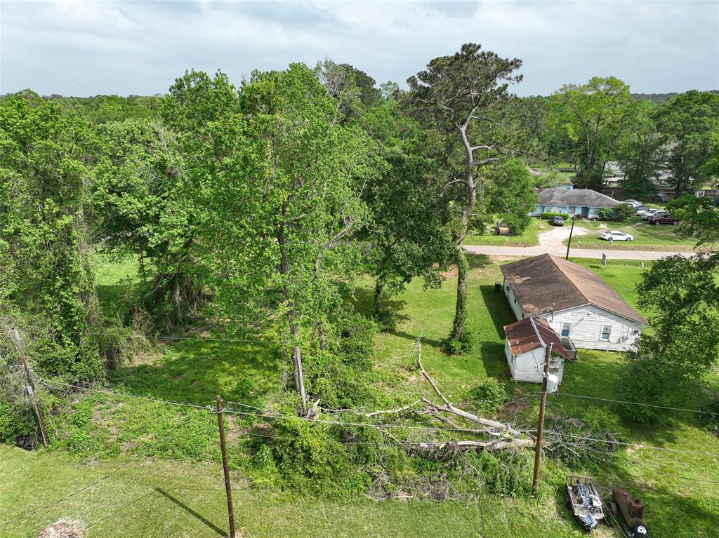 Ross Avenue, Cleveland, Texas image 5