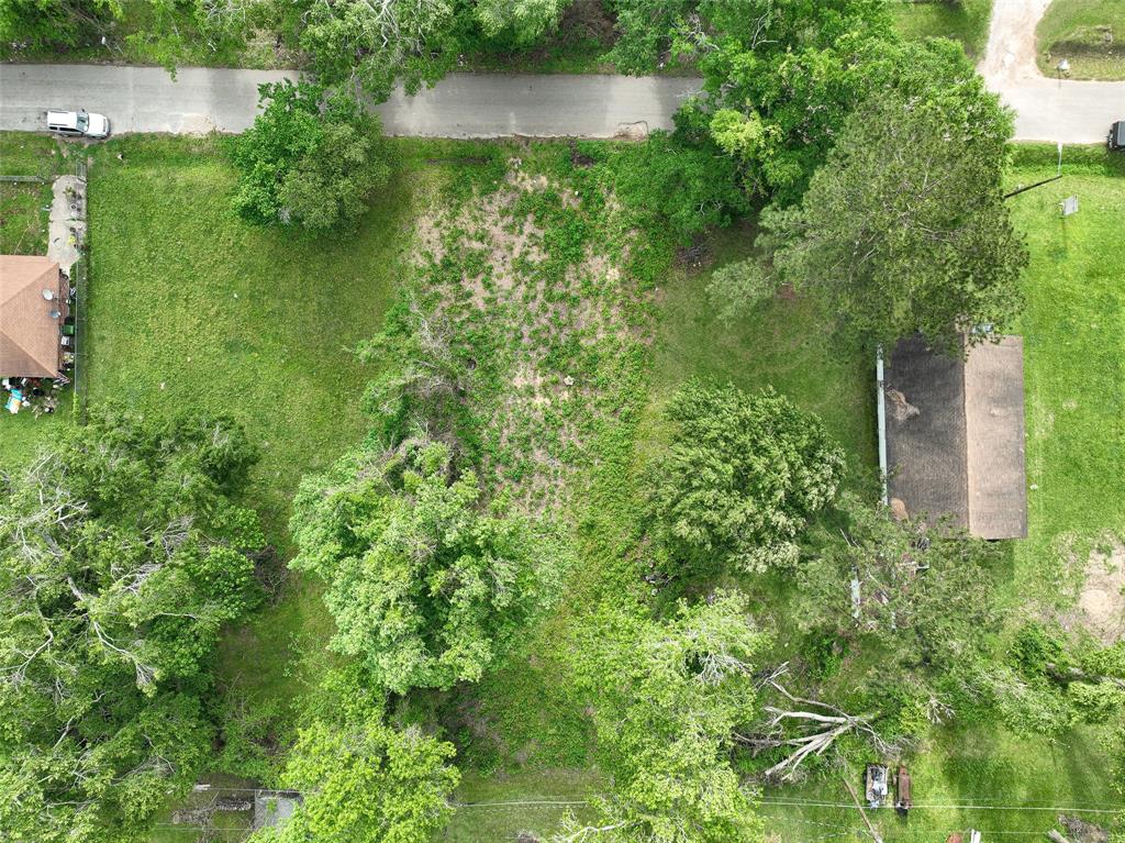 Ross Avenue, Cleveland, Texas image 3