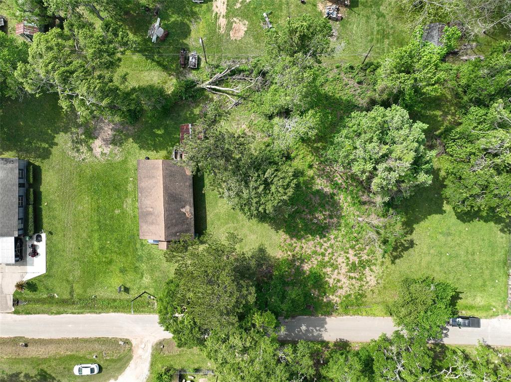 Ross Avenue, Cleveland, Texas image 11