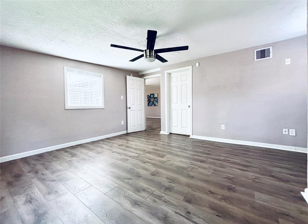 2413 Kingsdale Drive, Deer Park, Texas image 14