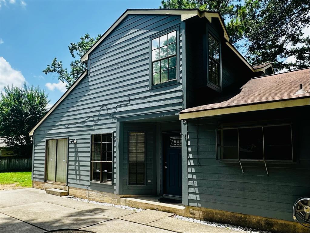 78 W High Oaks Circle