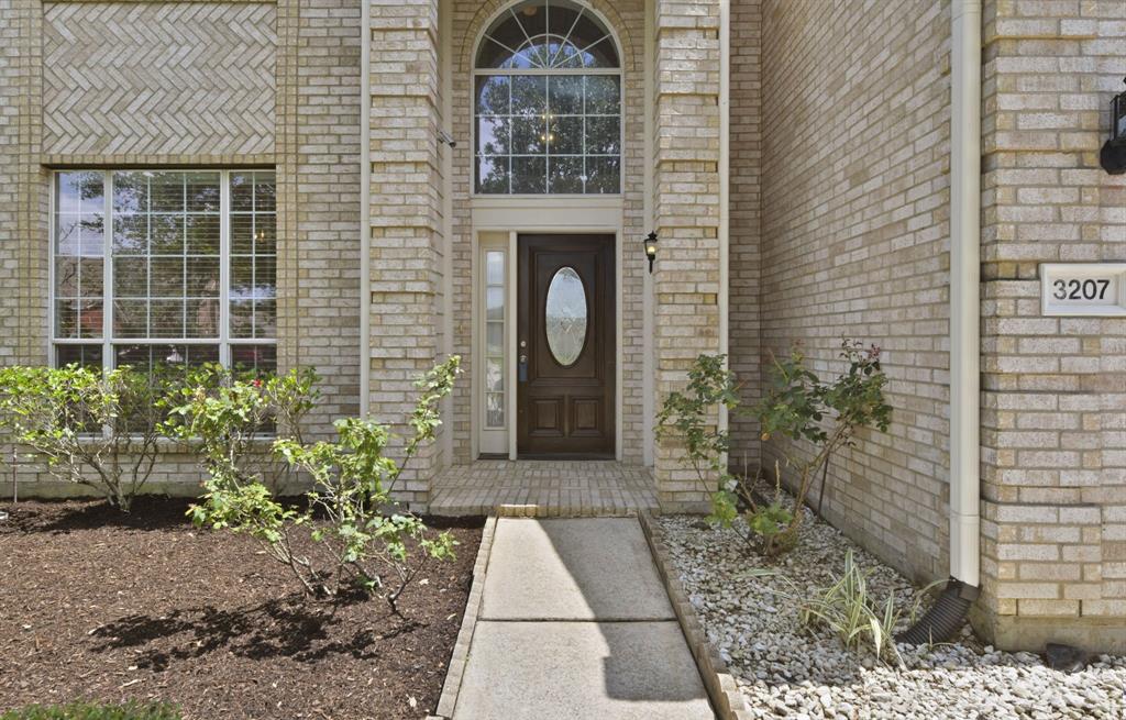 3207 Nickwill Way, Spring, Texas image 3