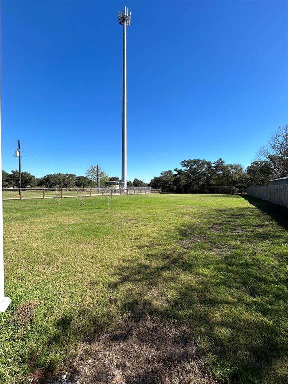 1318 Us Highway 90a, Sheridan, Texas image 21