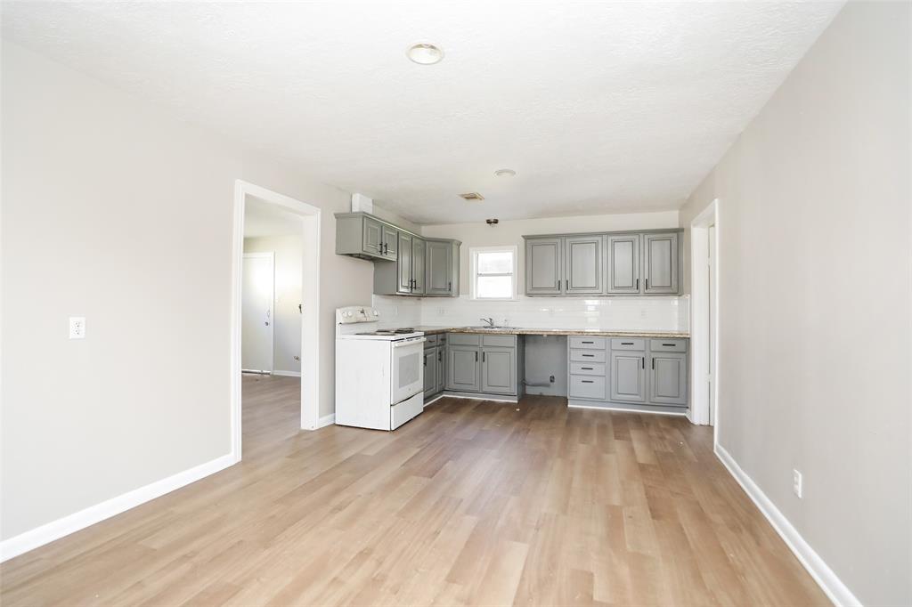 302 14th Street, Texas City, Texas image 11
