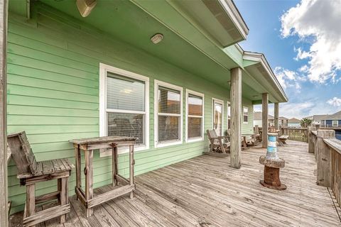 Single Family Residence in Crystal Beach TX 844 Sage Road 28.jpg