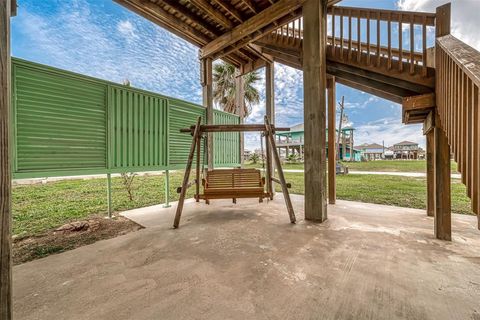 Single Family Residence in Crystal Beach TX 844 Sage Road 38.jpg