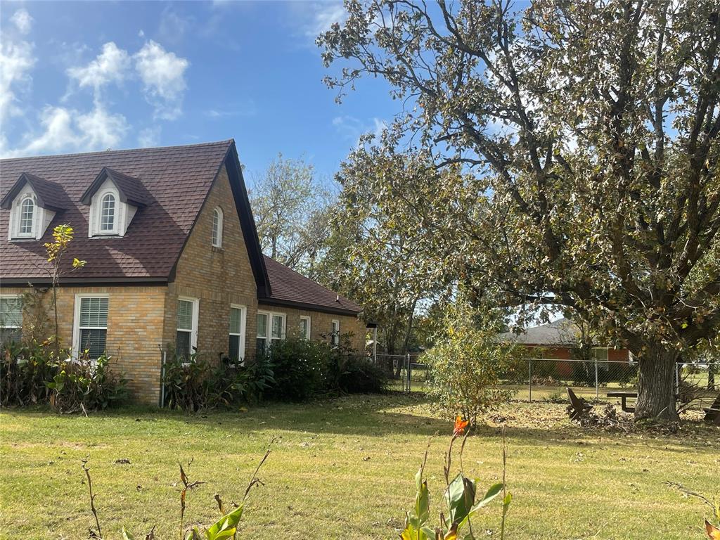 809 4th Street, Palacios, Texas image 3